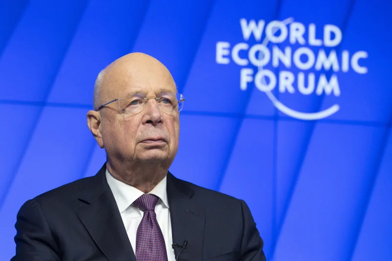 klaus schwab davos 2022